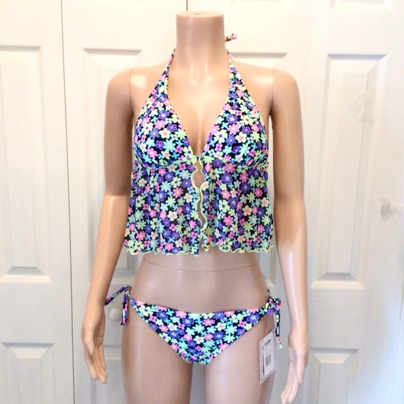 California Sunshine Juniors Floral Handkerchief Halter Tankini Set Size Large - Picture 1 of 9